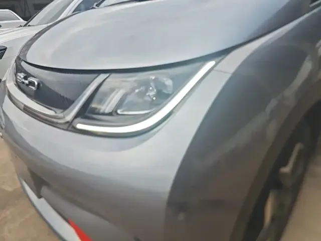 BYD Dolphin 2021 Model 405km Fashion Edition — Фото автомобиля 23