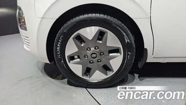 Hyundai Staria — Фото автомобиля 5