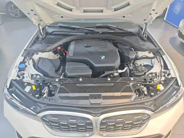 BMW 3 Series — Фото автомобиля 19