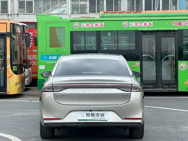 GAC Aion S Plus — Фото автомобиля 8