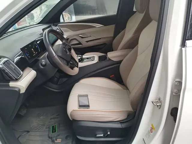 BYD Song Pro — Фото автомобиля 14