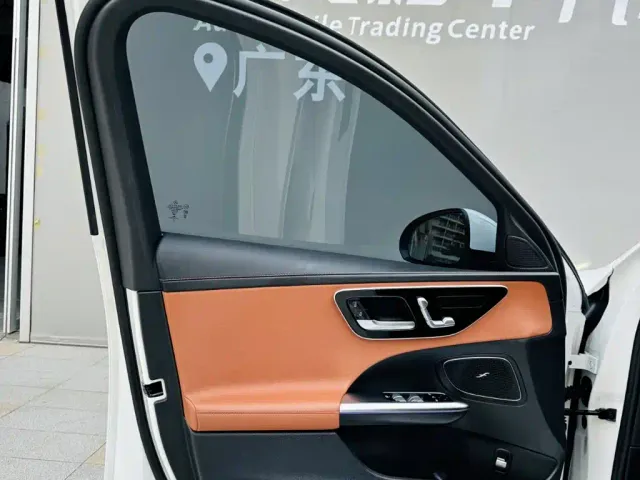Mercedes-Benz C-Class — Фото автомобиля 20