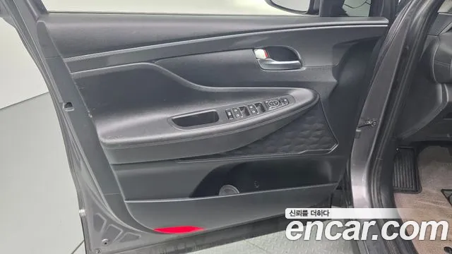 Hyundai Santa Fe Santa Fe (New) — Фото автомобиля 24