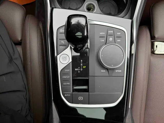 BMW 3 Series — Фото автомобиля 15