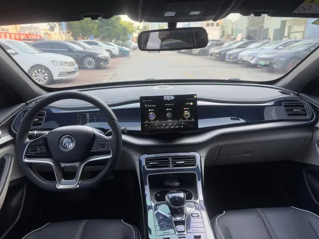BYD Qin PLUS — Фото автомобиля 8