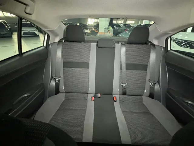 Toyota Vios — Фото автомобиля 13