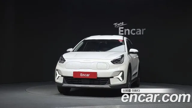 Kia Niro Niro Plus Earth — Фото автомобиля 3