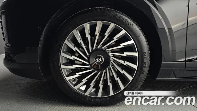 Hyundai Grandeur GN7 — Фото автомобиля 5