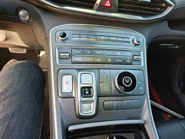Hyundai Santa Fe — Фото автомобиля 13