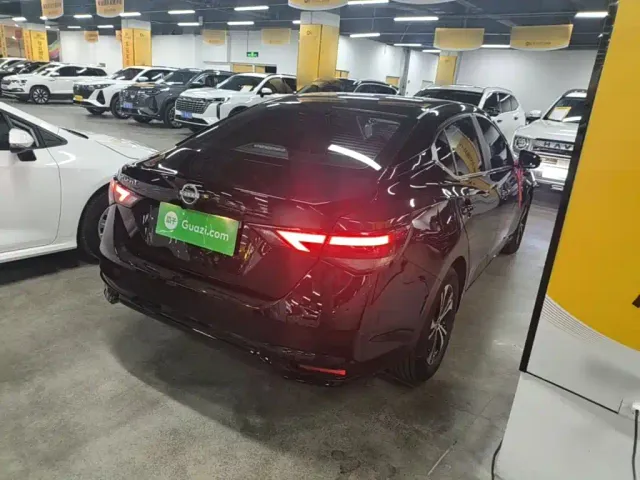 Nissan Sylphy — Фото автомобиля 6