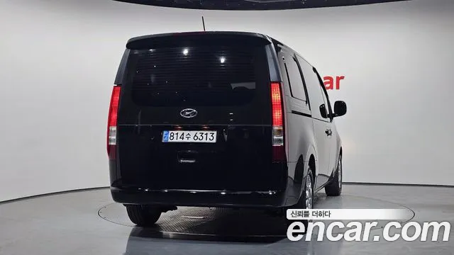 Hyundai Staria Staria Карго 5 мест — Фото автомобиля 4