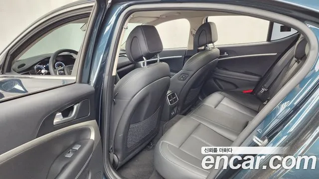 Genesis G70 Новый G70 Бензин 2.5T 4WD — Фото автомобиля 24