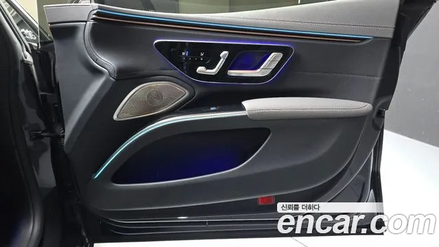 Mercedes-Benz EQS — Фото автомобиля 25