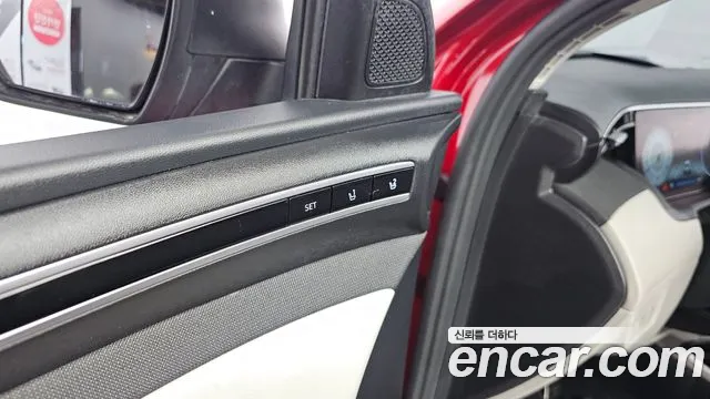Hyundai Tucson Tucson (NX4) Бензин 1.6 турбо 2WD — Фото автомобиля 18