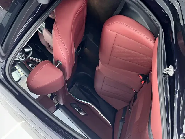 BMW 3 Series — Фото автомобиля 6