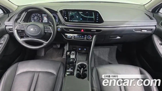 Hyundai Sonata Sonata (DN8) 2.0 LPG(Для проката) — Фото автомобиля 7
