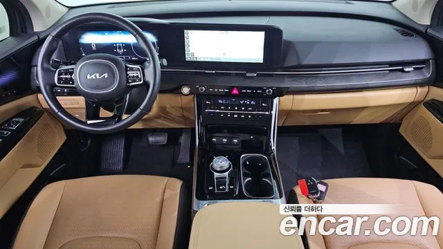 Kia Carnival Generation 4 — Фото автомобиля 10