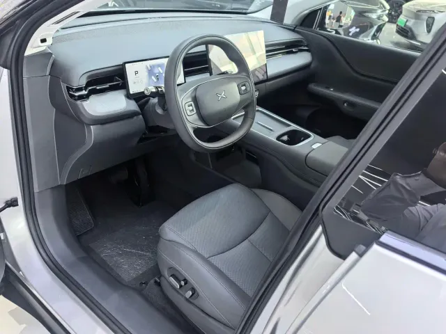 Xpeng G6 — Фото автомобиля 6