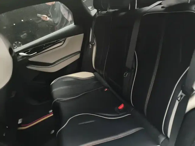 BYD Qin PLUS — Фото автомобиля 14