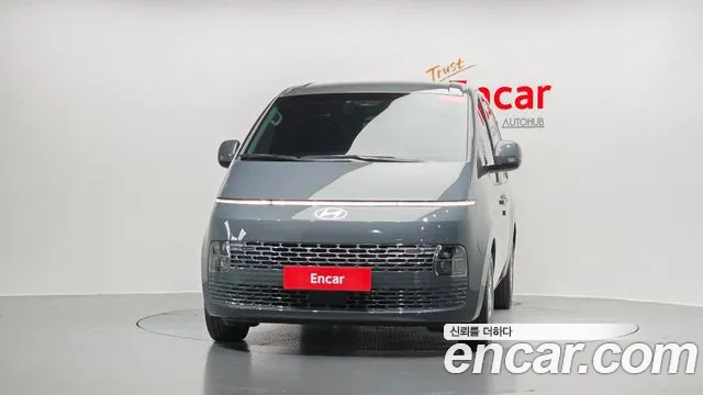 Hyundai Staria — Фото автомобиля 2