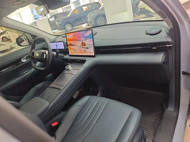 Geely Galaxy E5 — Фото автомобиля 14