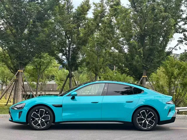 Xiaomi SU7 — Фото автомобиля 4