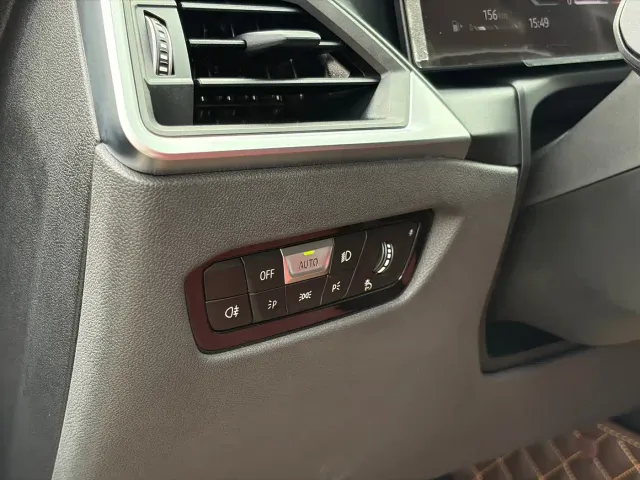 BMW 3 Series — Фото автомобиля 16