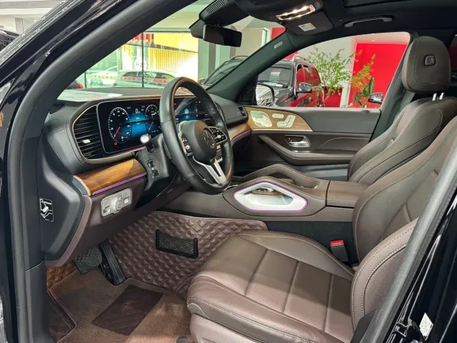 Mercedes-Benz Mercedes-Benz GLS — Фото автомобиля 8