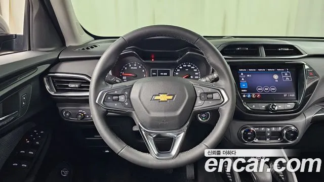 ChevroletGMDaewoo Trailblazer Trailblazer 1.3 турбо 4WD — Фото автомобиля 19