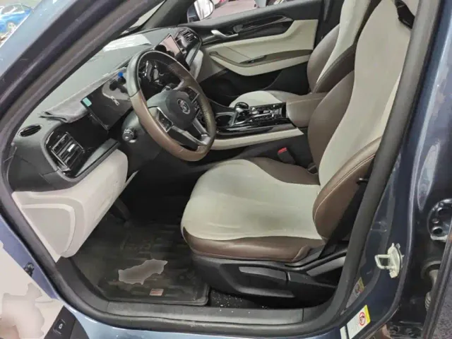 BYD Qin PLUS — Фото автомобиля 14