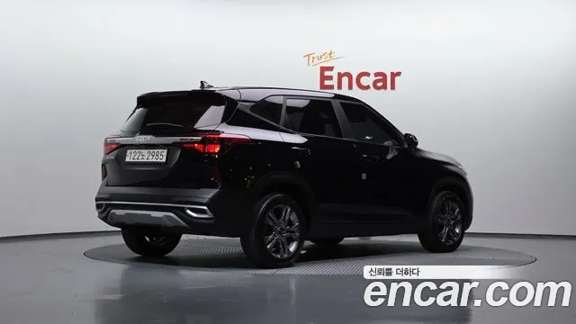 Kia Seltos — Фото автомобиля 2