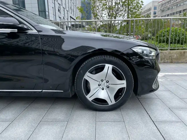 Mercedes-Benz Maybach S-Class — Фото автомобиля 22