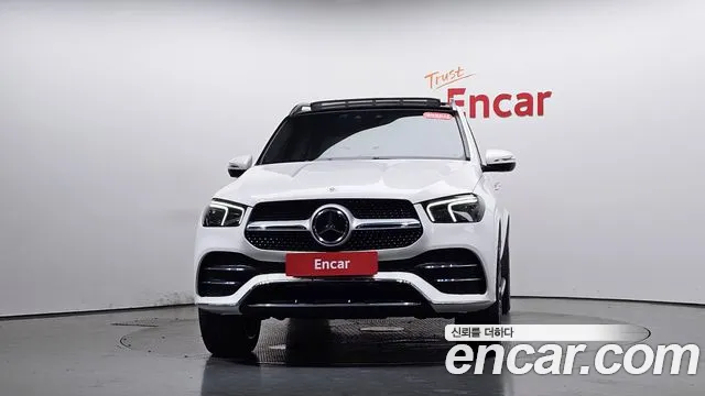 Mercedes-Benz GLE-Class — Фото автомобиля 3