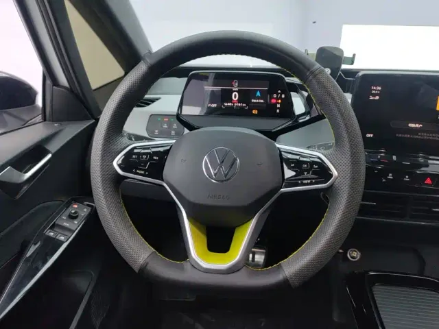 Volkswagen ID.3 — Фото автомобиля 15