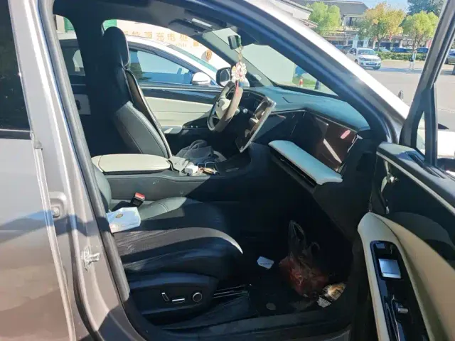 Geely Galaxy L7 — Фото автомобиля 8