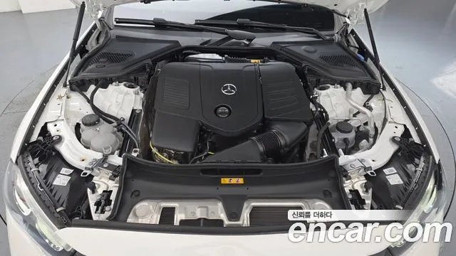 Mercedes-Benz E-Class — Фото автомобиля 6