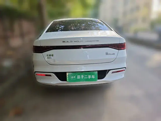BYD Qin PLUS — Фото автомобиля 3