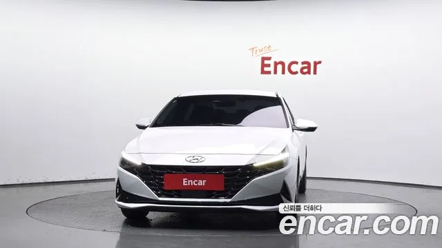 Фотография автомобиля — Hyundai AVANTE