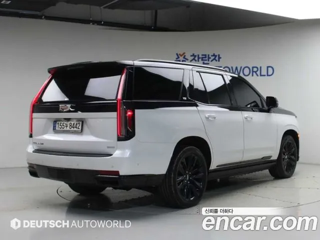 Cadillac Escalade — Фото автомобиля 2
