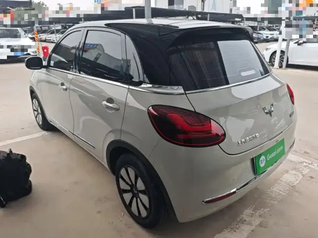 Wuling Bingo — Фото автомобиля 4