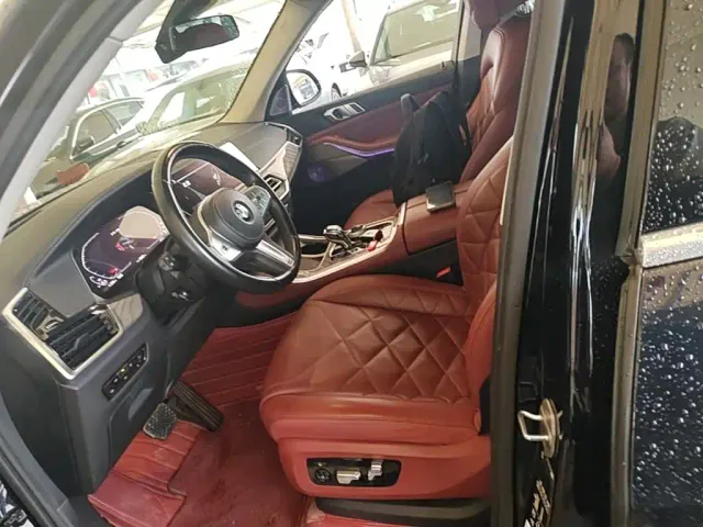 BMW X5 — Фото автомобиля 14
