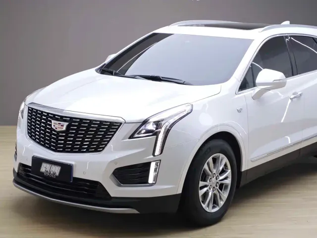 Cadillac XT5 — Фото автомобиля 7