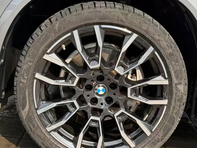 BMW X5 — Фото автомобиля 5
