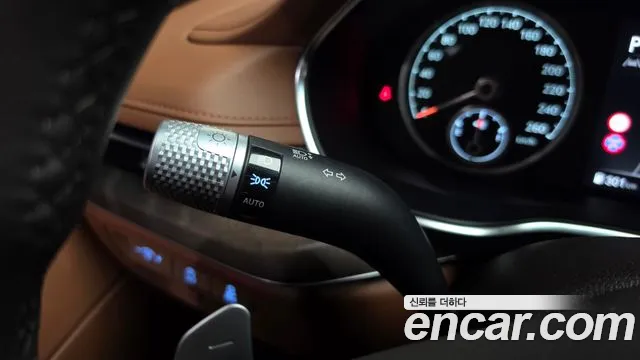 Genesis G80 Бензин 2.5 турбо AWD — Фото автомобиля 28