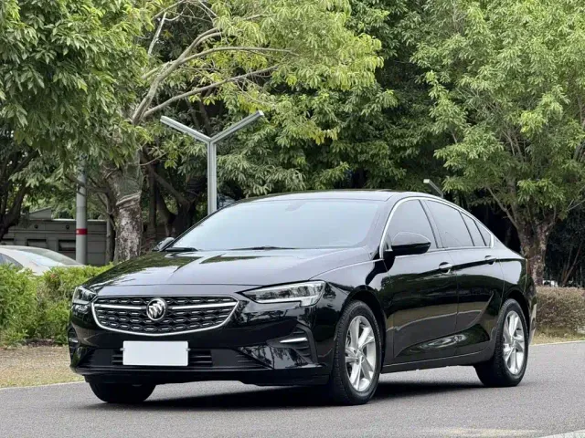 Фотография автомобиля — Buick Regal
