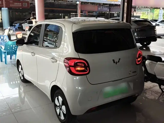 Wuling Hongguang Mini EV — Фото автомобиля 4