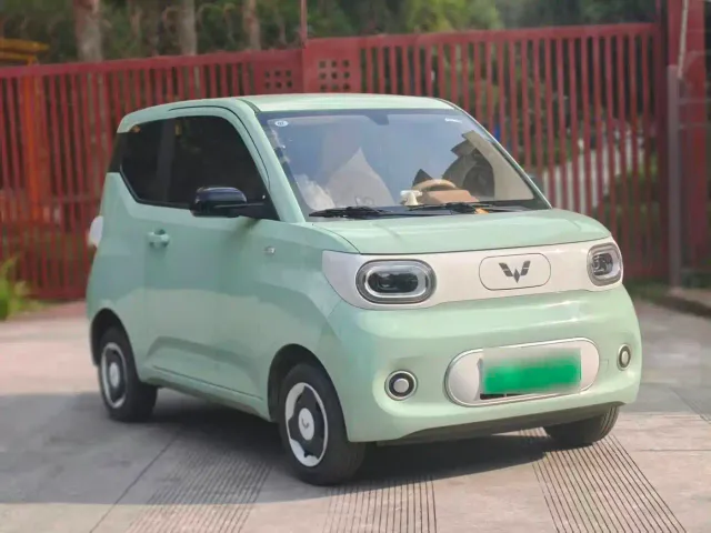 Wuling Hongguang Mini EV — Фото автомобиля 3