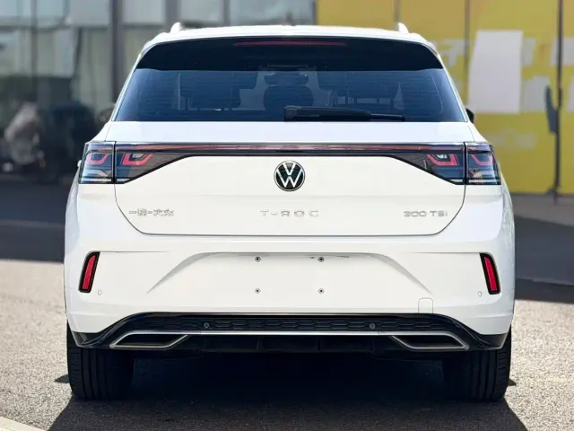 Volkswagen T-Roc — Фото автомобиля 5