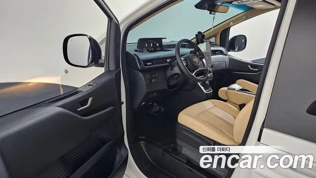 Hyundai Staria — Фото автомобиля 15