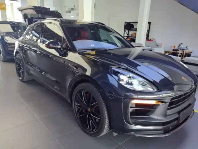 Porsche Macan — Фото автомобиля 3